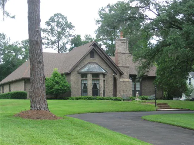 The Showroom for Perry Roofing Picture 9