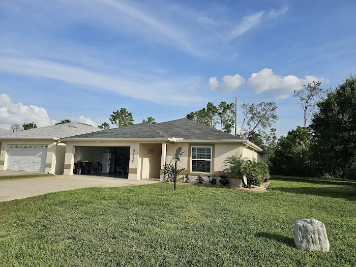 Robert E White II Inc Picture 4