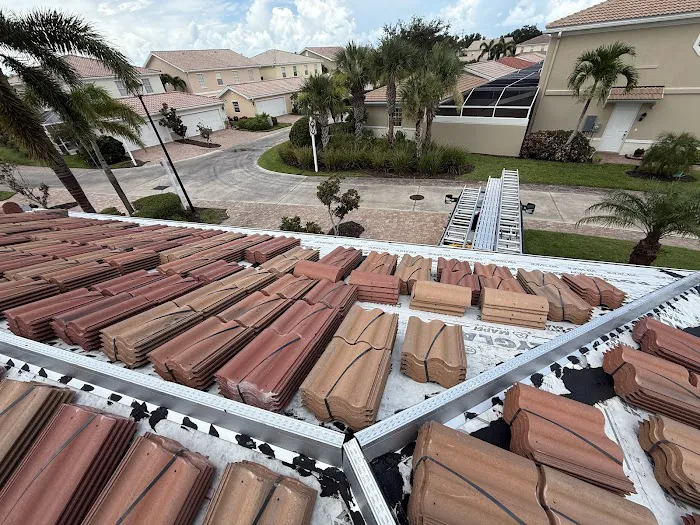 Pelican Roofing FL Picture 1