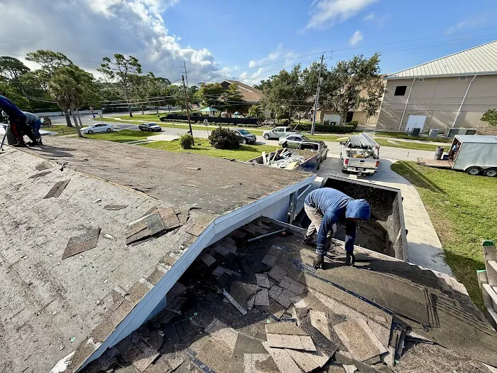 Pelican Roofing FL Picture 7