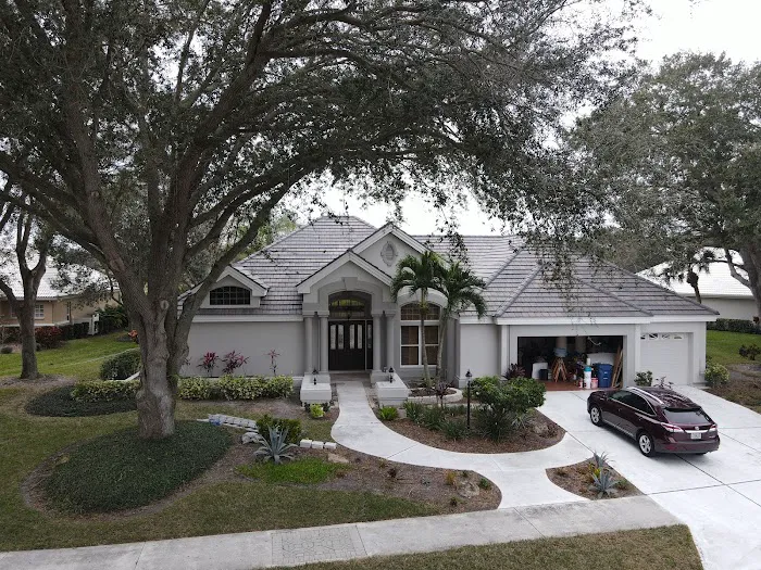 Pelican Roofing FL Picture 9