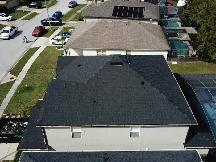 H₂OW ROOFING Picture 9