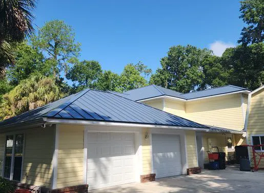 North Wood's Roofing Picture 4