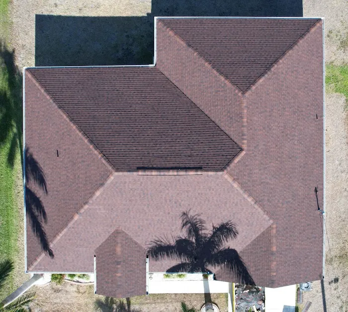 Distinctive Contractors Picture 1