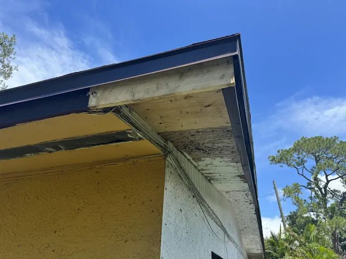 His and Hers Construction Picture 7