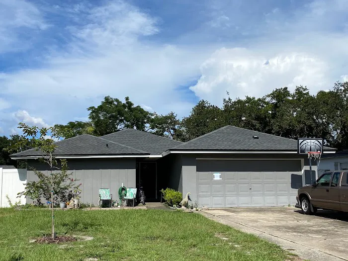 NMH Roofing contractor LLC Picture 3