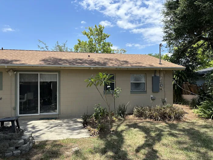 Thomas Roofing & Repair Picture 2