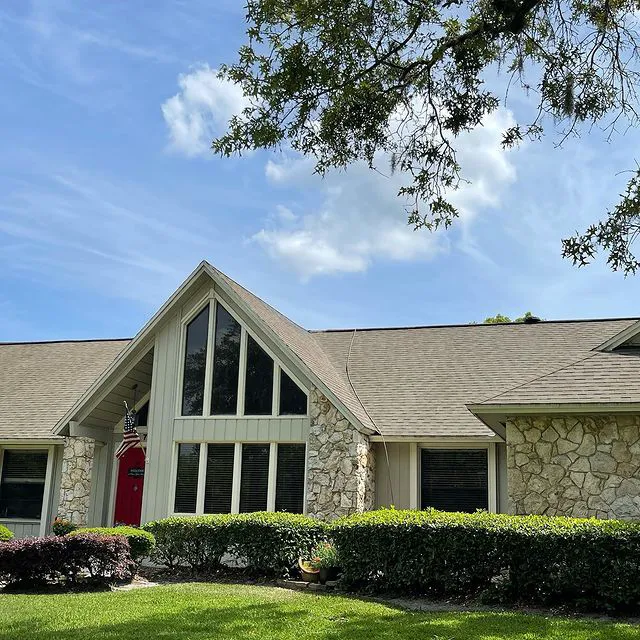 Four Seasons Roofing and Carpentry LLC Picture 6