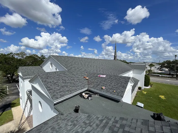 Universal Roof And Contracting Picture 2