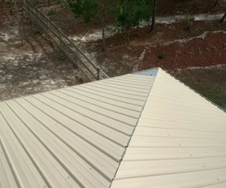 H & R Metal Roofing