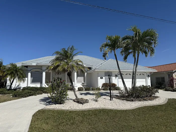 Vertical Builders and Commercial Picture 1