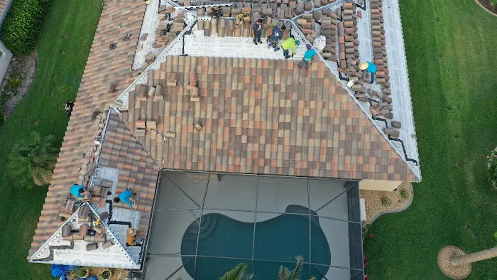 DR ROOFERS Picture 9