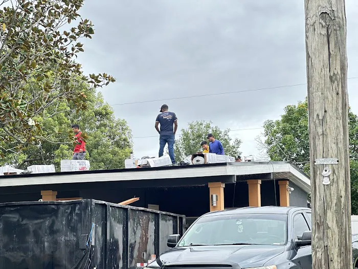 Florida Master Roofing Picture 1