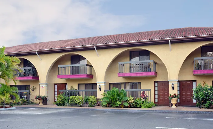 Stonebrook Exterior Picture 7