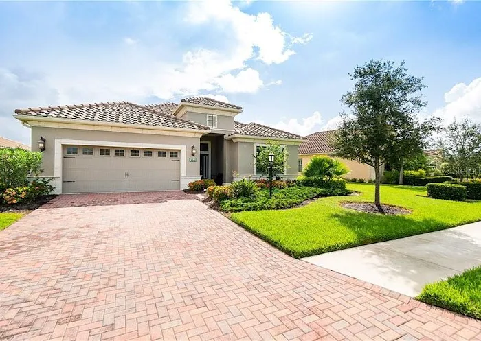 Kingdom Roofing Services Inc. Picture 7