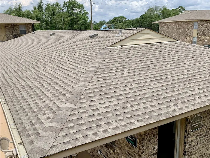 Master Built Roofing Picture 3