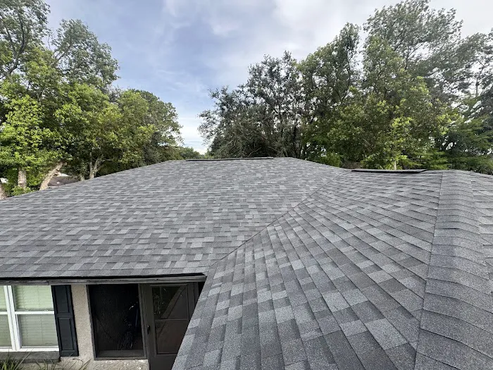 Megram Construction - Roofing Contractor Picture 3