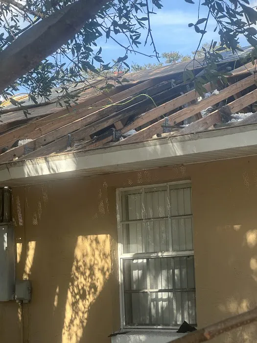 Premium Roofing & Construction LLC Picture 7