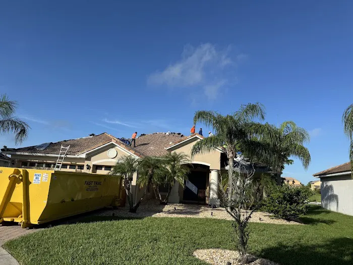 The Roof Sleuths 🔎 Picture 1