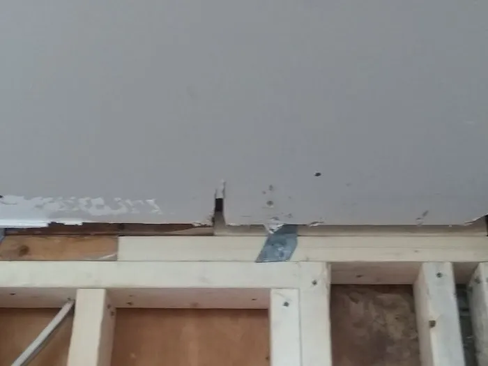 A Larsson & Sons Roofing Picture 2