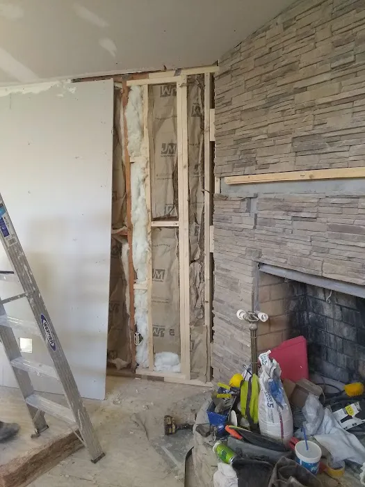 A Larsson & Sons Roofing Picture 5