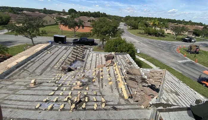 Js Santana Roofing Picture 2