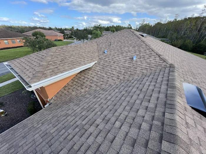 Js Santana Roofing Picture 1