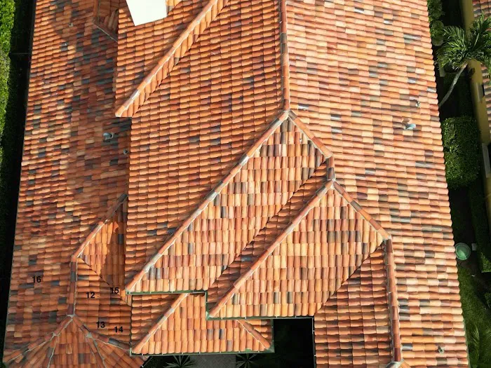 Js Santana Roofing Picture 6