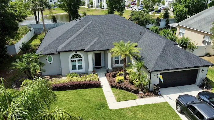 Farmers Roofing & Construction Picture 10