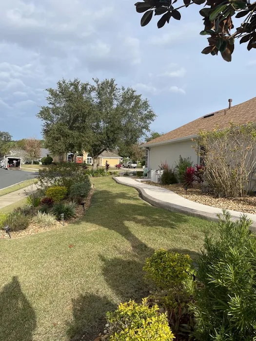 Scott's Roofing Picture 10