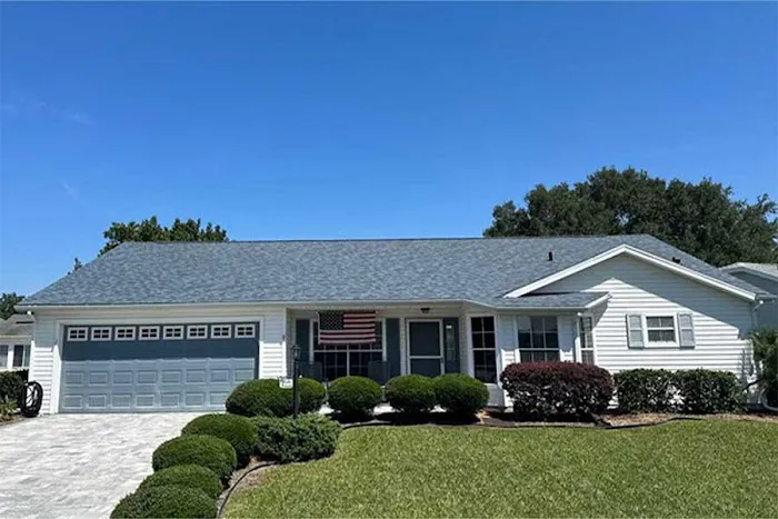 Scott's Roofing Picture 4