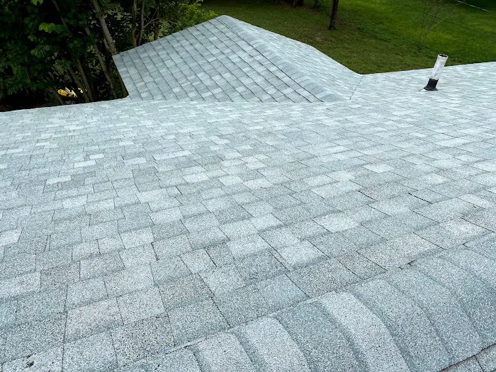 Dutchman Roofing and Solar Picture 8