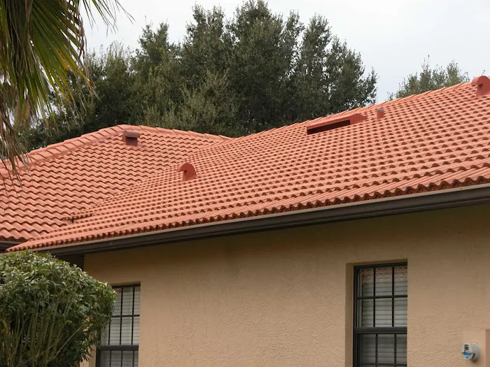 Paul E Bollenbach Roofing Picture 1