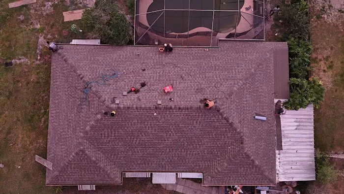 SUPREME ROOFING GROUP Picture 4