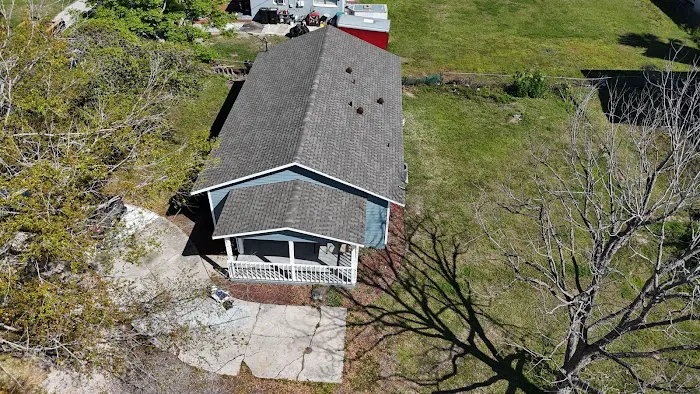 SUPREME ROOFING GROUP Picture 8