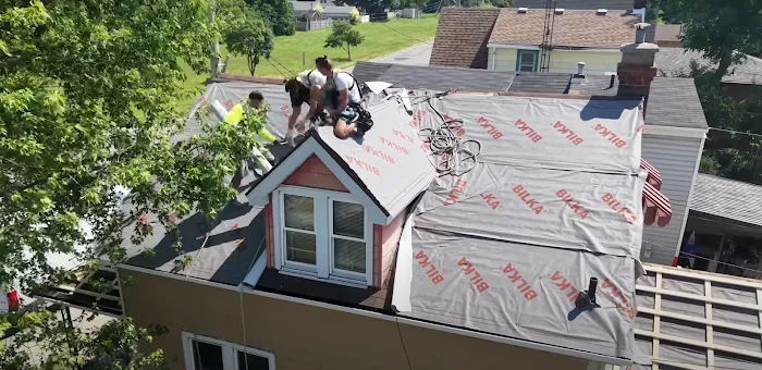 Longwood Guys Roofing Contractors Picture 5