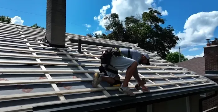 Longwood Guys Roofing Contractors Picture 4