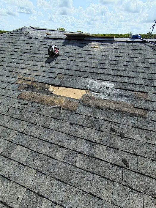 Abel's Roofing LLC Picture 1
