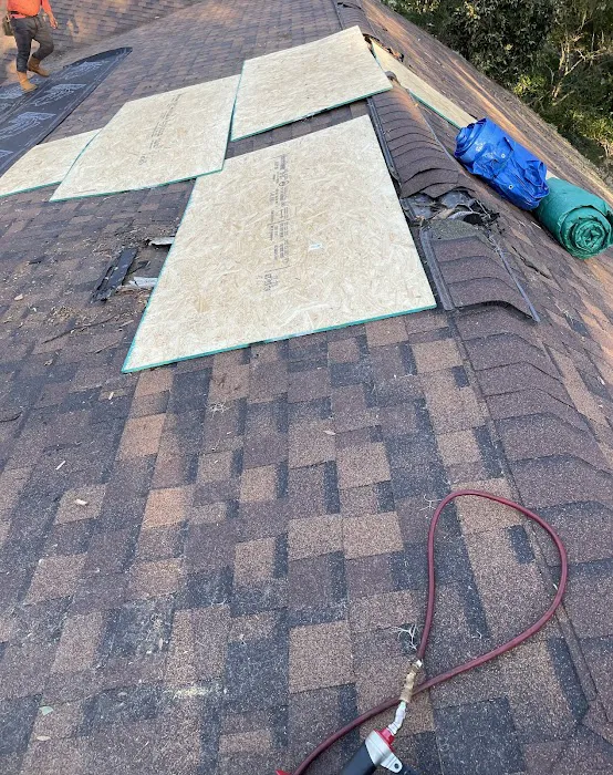 Komodo Roofing LLC Picture 3