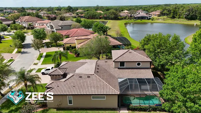 Zee’s Roofing and Construction Picture 7