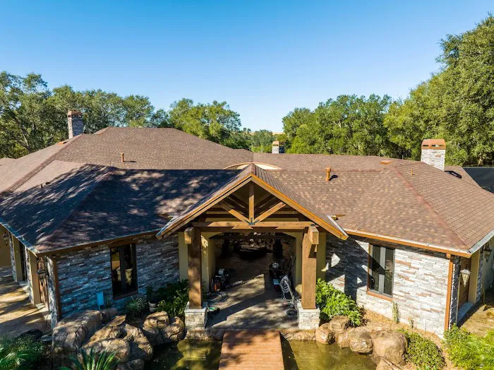 Noland's Roofing Picture 1