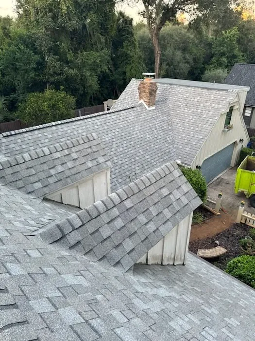 Bruzz Roofing Inc Picture 1