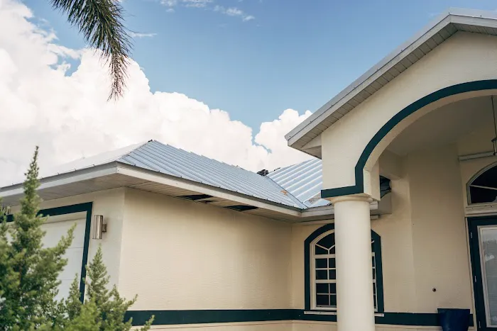 A.U.E. Roofing & Construction Picture 2