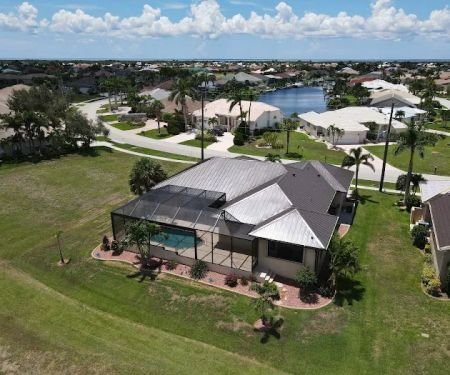 A.U.E. Roofing & Construction