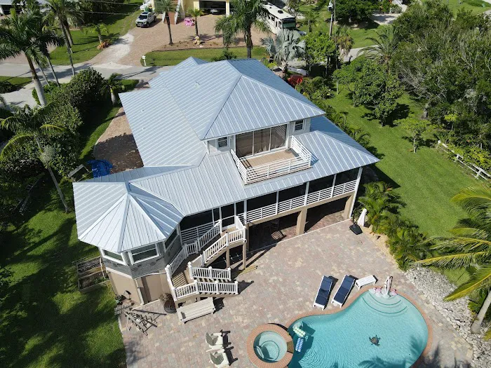 A.U.E. Roofing & Construction Picture 8