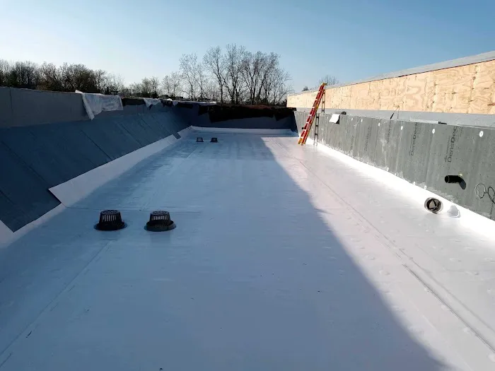 Flat Roof LLC Picture 6