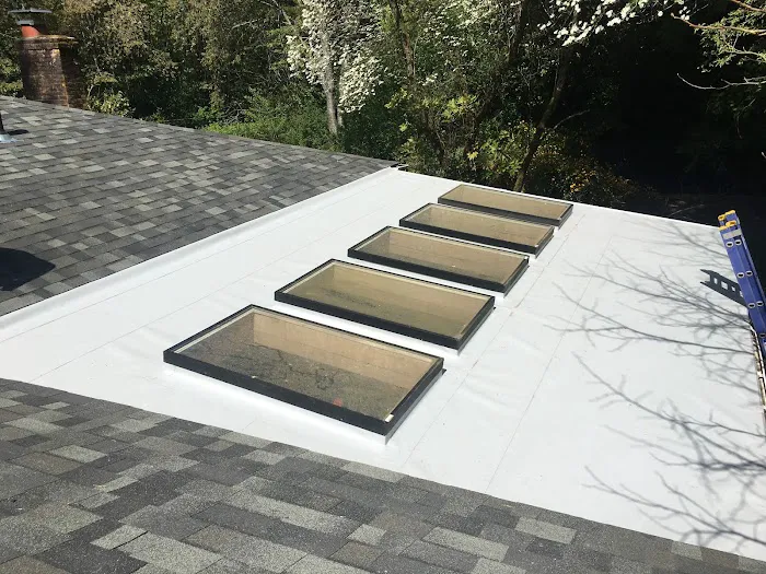 Clow Roofing & Siding Co Picture 4