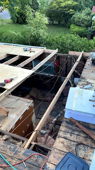 DIAZ SMART ROOFING & REMODEL LLC Picture 3