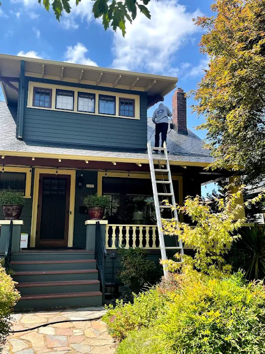 DIAZ SMART ROOFING & REMODEL LLC Picture 4