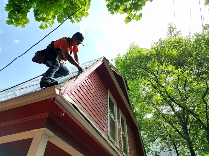 Flow Roofing & Gutters Washington Picture 1